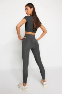 TRENDYOLMİLLA Dark Anthracite Push-Up Full Size Knitting Sports Leggings