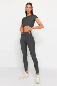 TRENDYOLMİLLA Dark Anthracite Push-Up Full Size Knitting Sports Leggings - Image 3