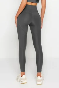 TRENDYOLMİLLA Dark Anthracite Push-Up Full Size Knitting Sports Leggings - Image 4