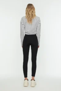 TRENDYOLMİLLA Black Fleece Inside Scuba High Waist Flexible Knitting Leggings - Image 7