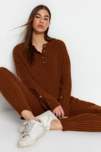 TRENDYOLMİLLA Dark Brown Wide Pattern Knitwear Top and Bottom Set
