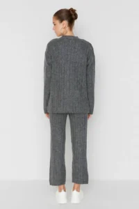 TRENDYOLMİLLA Anthracite Wide Pattern Soft textured Knitwear Top and Bottom Set - Image 5