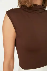 TRENDYOLMİLLA Brown Turtleneck Sleeveless Flexible snaps Knitting Bodysuit .D.0006 - Image 5