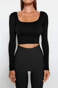 TRENDYOLMİLLA Black seamless/Seamless Crop Extra Flexible Knitting Sports Top/Blouse - Image 5