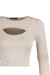 TRENDYOLMİLLA Stone Crop Window/Cut Out and Thumb Hole Detailed Knitting Sports Top/Blouse - Image 7