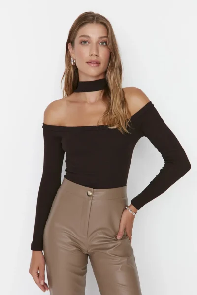 TWOAW22BZ0531-BROWN_1