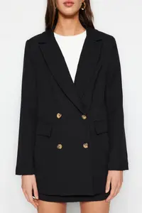 TRENDYOLMİLLA Black Oversized Lined buttoned Weaving Blazer Jacket - Image 4