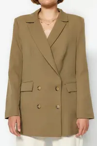 TRENDYOLMİLLA Light Khaki Oversized Lined buttoned Weaving Blazer Jacket - Image 4