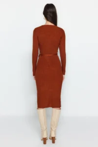 TRENDYOLMİLLA Brick Rejection Midi Knitwear Belt Detailed Dress - Image 4