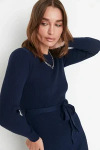 TRENDYOLMİLLA Navy Blue Midi Knitwear Belt Detailed Dress - Image 2