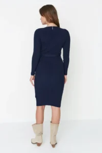 TRENDYOLMİLLA Navy Blue Midi Knitwear Belt Detailed Dress - Image 5