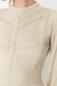 TRENDYOLMİLLA Beige Mini Knitwear Lace Dress - Image 4