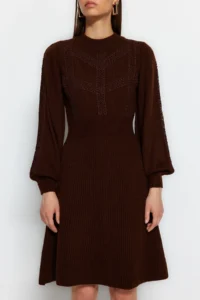 TRENDYOLMİLLA Brown Mini Knitwear Lace Dress - Image 4