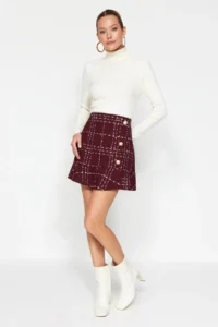 TRENDYOLMiLLA Burgundy buttoned Tweed Material Skirt Ucu with flywheel Mini New year Weaving Skirt - Image 3