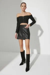 TRENDYOLMiLLA Black Premium High Quality A-line Faux Leather Mini Skirt - Image 3