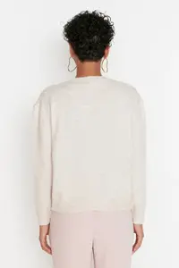 TRENDYOLMİLLA Stone Soft textured Jewelry buttoned Jacket Look Knitwear Cardigan - Image 10