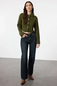 TRENDYOLMİLLA Khaki Crop Soft textured Dog collar Knitwear Cardigan - Image 2