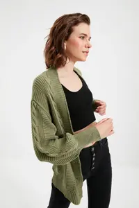 TRENDYOLMİLLA MINT Wide Pattern Knitwear Cardigan - Image 4