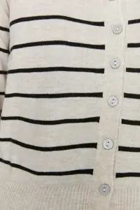 TRENDYOLMİLLA Beige Polo Shirt Collar Knitwear Cardigan - Image 4