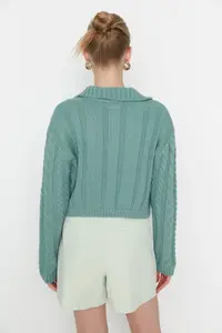 TRENDYOLMİLLA MINT Plated Button Detailed Crop Polo Shirt Collar Knitwear Cardigan - Image 5