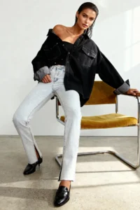 TRENDYOLMİLLA Mavi More Sustainable slit Less Flexible High Waist Flare flared leg jeans - Image 2