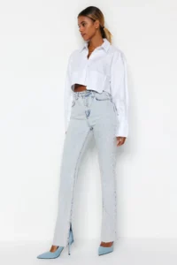 TRENDYOLMİLLA Mavi More Sustainable slit Less Flexible High Waist Flare flared leg jeans - Image 4