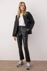 TRENDYOLMİLLA Black Cigarette Weaving Faux Leather New year Pants