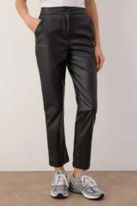 TRENDYOLMİLLA Black Cigarette Weaving Faux Leather New year Pants - Image 3