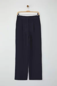 TRENDYOLMİLLA Navy Blue Straight/Plain Kesim Weaving Dress Pants - Image 5