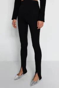 TRENDYOLMİLLA Black Slit Detailed Flexible Knitting Tall Pants - Image 5