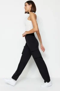TRENDYOLMİLLA Black Cargo Straight/Plain Kesim Weaving double pocket Weaving Pants - Image 6