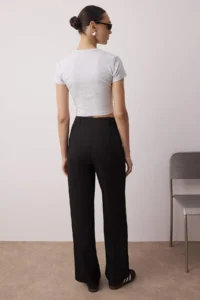 TRENDYOLMİLLA Black Wide Leg/Wide Leg Pilili Weaving Dress Pants - Image 4