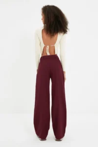 TRENDYOLMİLLA Burgundy Wide Leg/Wide Leg Pilili  Pants - Image 9