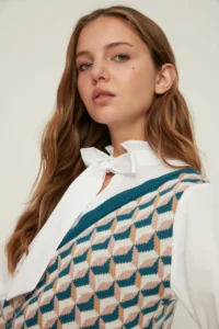 TRENDYOLMİLLA Navy Blue Mini Knitwear Shirt Garnished Detailed Dress - Image 3