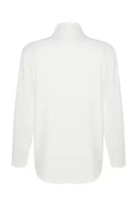 TRENDYOLMİLLA Cream White Cotton Zipper Detailed Dog collar Knitting Sports Sweatshirt - Image 8