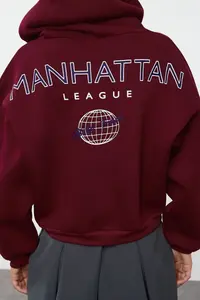 TRENDYOLMİLLA Burgundy Back Print Detailed Hooded Thick Fleece Lined Knitting Sweatshirt - Image 4