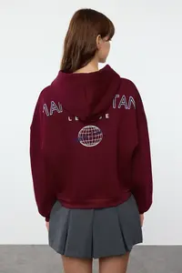 TRENDYOLMİLLA Burgundy Back Print Detailed Hooded Thick Fleece Lined Knitting Sweatshirt - Image 5
