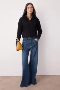 TRENDYOLMİLLA Black Thessaloniki/Knitwear look Zippered Collar Regular/Normal Pattern Knitting Sweatshirt
