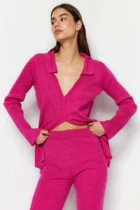 TRENDYOLMİLLA Fuchsia Basic Polo Shirt Collar Knitwear Top and Bottom Set - Image 3