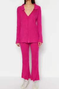 TRENDYOLMİLLA Fuchsia Basic Polo Shirt Collar Knitwear Top and Bottom Set - Image 4