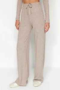 TRENDYOLMİLLA Beige soft Crop and Wide Leg/Wide Leg Knitting Bottom Top Set - Image 5