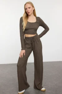 TRENDYOLMİLLA Brown soft Crop and Wide Leg/Wide Leg Knitting Bottom Top Set