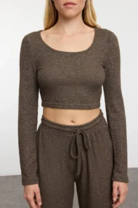TRENDYOLMİLLA Brown soft Crop and Wide Leg/Wide Leg Knitting Bottom Top Set - Image 3
