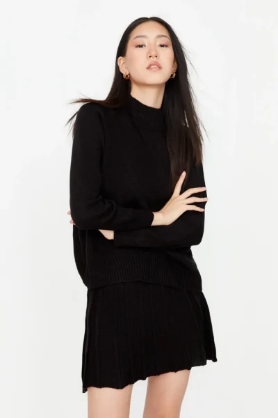 TWOAW23AU00184-BLACK_1