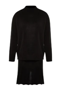 TRENDYOLMİLLA Black pleated Etekli Knitwear Top and Bottom Set - Image 6