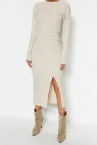 TRENDYOLMİLLA Stone Crop Knitwear Top and Bottom Set - Image 3