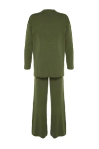 TRENDYOLMİLLA Yağ Green Wide Pattern Basic Knitwear Top and Bottom Set - Image 7