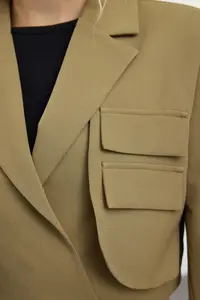 TRENDYOLMİLLA Light Khaki Crop Lined Double breasted Weaving Blazer Jacket - Image 4