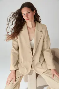 TRENDYOLMİLLA Mink Regular Lined Weaving Blazer Jacket - Image 3