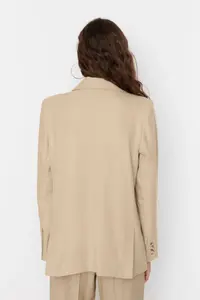 TRENDYOLMİLLA Mink Regular Lined Weaving Blazer Jacket - Image 7